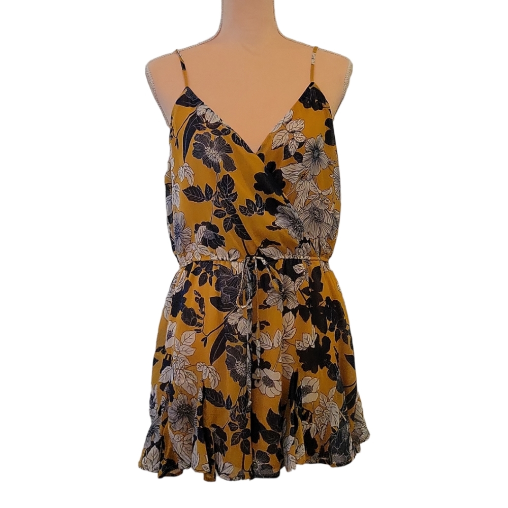 Trixxi Yellow Floral Romper Size XL